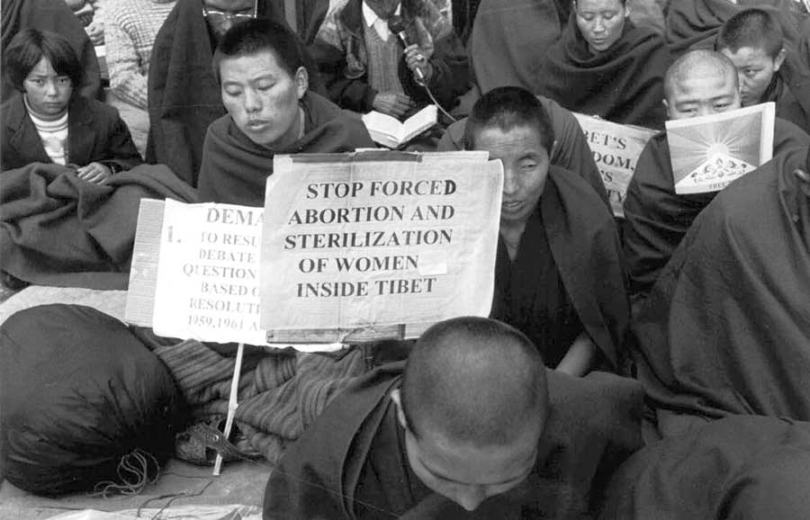 Global Pledges For Free Tibet?