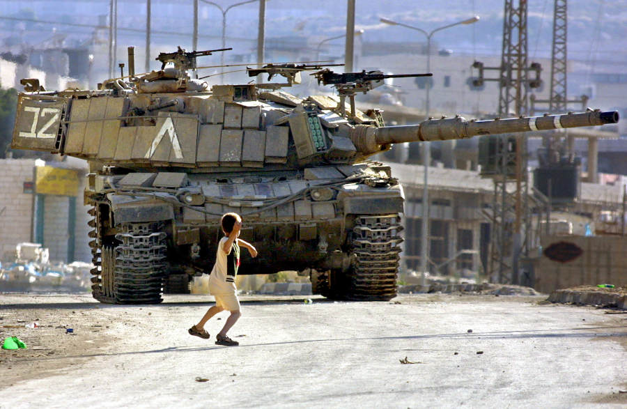 Palestinian child vs Israeli tank - Occupied West Bank